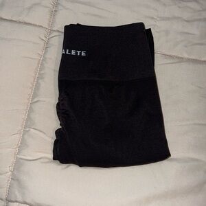 alphalete leggings